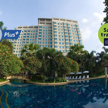 Rama Gardens Hotel Bangkok - Sha Plus Certified Buitenkant foto